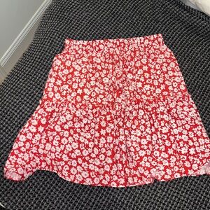 Red Floral Skirt, Large (95% polyester , 5% spandex)